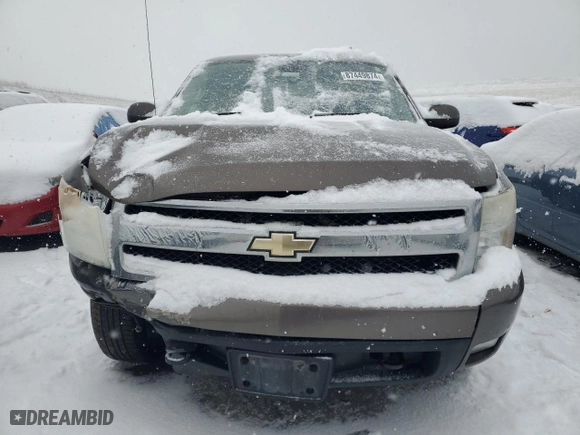 2007 Chevrolet Silverado 1500 LTZ with VIN 2GCEK13M471549848, listed as a Copart auction lot 87449874 with 200,193 mi miles and Salvage Title. Bid and sale history available at carsss.com. Image 5.