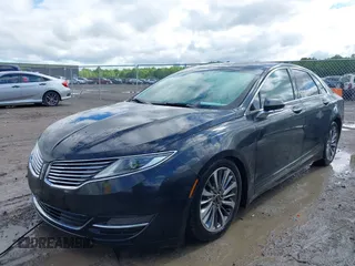 2015 Lincoln MKZ z VIN 3LN6L2G99FR625258, wystawiony jako IAAI lot #42308188 z przebiegiem 186 911 mil mil oraz . Historia ofert i sprzedaży dostępna na DreamBid. Obrazek 17.