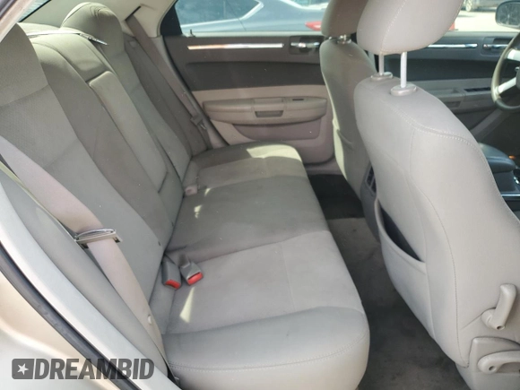 2009 Chrysler 300 LX with VIN 2C3KA43D39H553539, listed as a Copart auction lot 53302985 with 179,834 mi miles and Salvage Title. Bid and sale history available at DreamBid. Image 10.