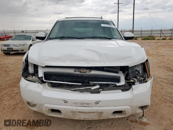 2008 Chevrolet Suburban 2LT with VIN 3GNFC16098G119713, listed as a Copart auction lot 62427785 with 278,656 mi miles and Clean title. Bid and sale history available at DreamBid. Image 5.