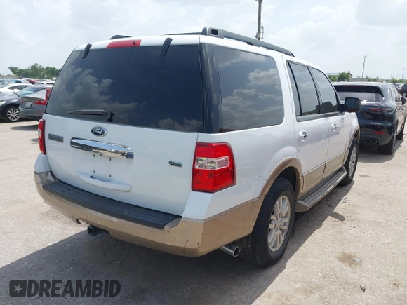 2014 Ford Expedition XLT with VIN 1FMJU1H51EEF11950, listed as a IAAI auction lot 42631473 with 215,572 mi miles and . Bid and sale history available at DreamBid. Image 4.