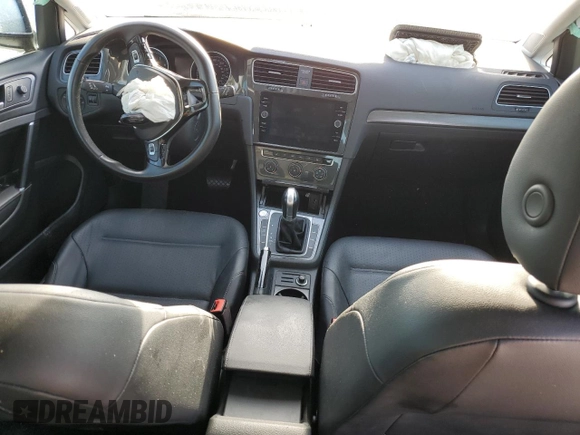 2019 Volkswagen Golf S z VIN 3VWG57AU1KM030101, wystawiony jako Copart lot #50599885 z przebiegiem Nie podano mil oraz Nie do naprawy • Non repairable. Historia ofert i sprzedaży dostępna na DreamBid. Obrazek 8.