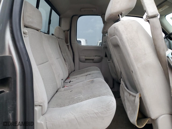 2007 GMC Sierra 1500 SLE1 with VIN 2GTEC19C371540909, listed as a Copart auction lot 82684964 with 206,209 mi miles and Salvage Title. Bid and sale history available at carsss.com. Image 10.