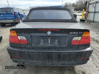 2001 BMW 3 Series 330Ci with VIN WBABS53471JU85177, listed as a Copart auction lot 46220715 with 202,496 mi miles and Salvage Title. Bid and sale history available at carsss.com. Image 6.