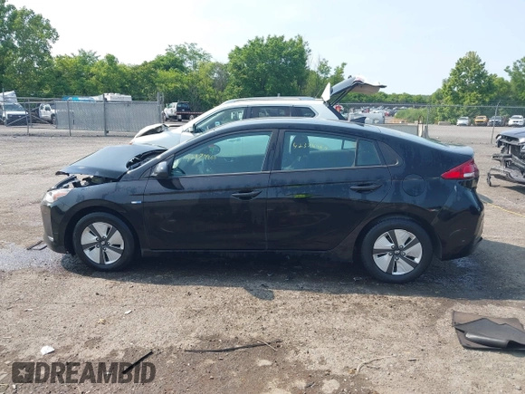 2019 Hyundai Ioniq Blue with VIN KMHC65LC5KU174538, listed as a IAAI auction lot 42379960 with 135,299 mi miles and . Bid and sale history available at DreamBid. Image 14.