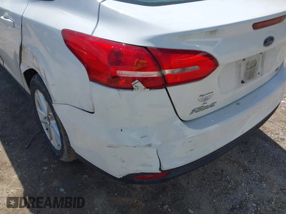 2016 Ford Focus SE with VIN 1FADP3F2XGL354565, listed as a IAAI auction lot 41590623 with 120,047 mi miles. Bid and sale history available at carsss.com. Image 15.