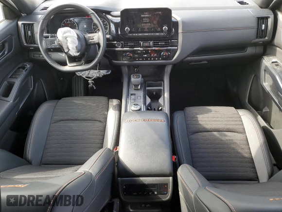 2024 Nissan Pathfinder Rock Creek z VIN 5N1DR3BD9RC224898, wystawiony jako Copart lot #50728265 z przebiegiem 13 765 mil mil oraz Szkoda całkowita • Salvage title. Historia ofert i sprzedaży dostępna na DreamBid. Obrazek 8.