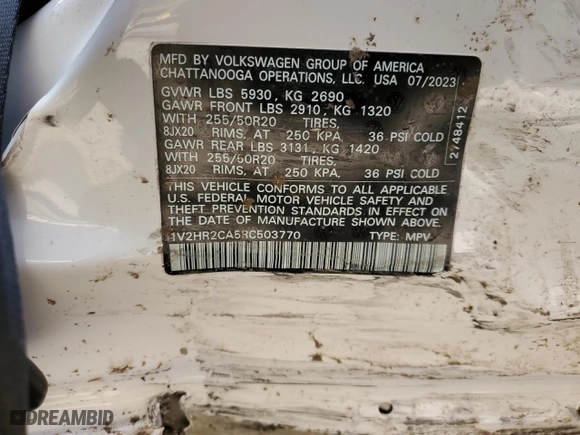 2024 Volkswagen Atlas 2.0T SE w/Technology with VIN 1V2HR2CA5RC503770, listed as a Copart auction lot 48698795 with 26,387 mi miles and Salvage Title. Bid and sale history available at carsss.com. Image 14.