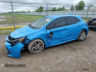2020 Toyota Corolla Hatchback SE with VIN JTND4RBE8L3089060, listed as a Copart auction lot 68711174 with 142,431 mi miles and Salvage Title. Bid and sale history available at carsss.com. Image 1.