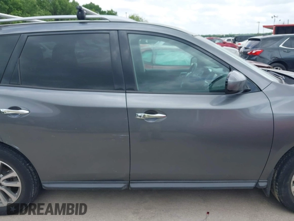 2015 Nissan Pathfinder SV z VIN 5N1AR2MN7FC607589, wystawiony jako IAAI lot #42146811 z przebiegiem 183 968 mil mil oraz . Historia ofert i sprzedaży dostępna na DreamBid. Obrazek 13.