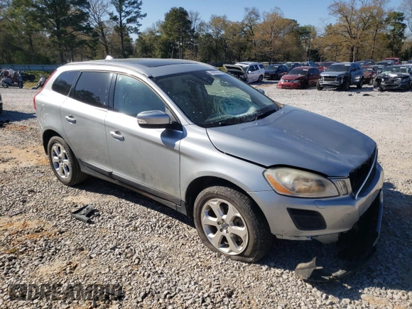 2013 Volvo XC60 3.2L с VIN YV4952DL5D2444619, выставлен на аукционе Copart как лот 49903005 с пробегом 108 886 миль миль и Списание • Salvage title. История ставок и продаж доступна на DreamBid. Изображение 4.