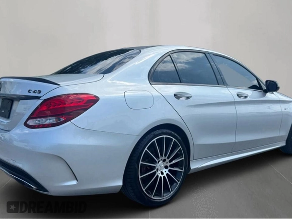2017 Mercedes-Benz C 43 AMG with VIN 55SWF6EB9HU220691, listed as a Copart auction lot 65437375 with 104,010 mi miles and Clean title. Bid and sale history available at DreamBid. Image 4.