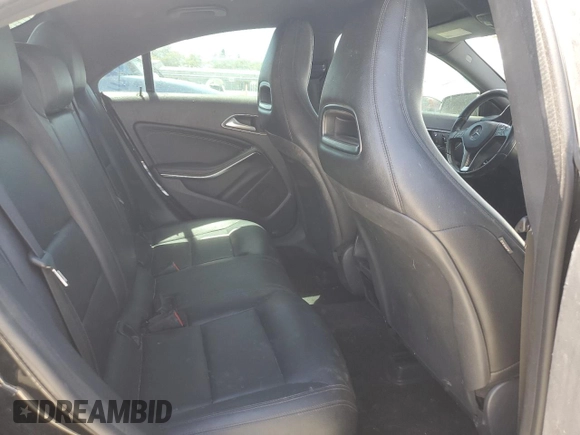 2014 Mercedes-Benz CLA 250 with VIN WDDSJ4EB2EN051698, listed as a Copart auction lot 61304194 with 3,740 mi miles and Clean title. Bid and sale history available at DreamBid. Image 10.