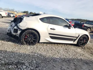 2024 Toyota GR86 TRUENO Edition with VIN JF1ZNBM15R8751378, listed as a Copart auction lot 88785235 with 10,808 mi miles and Salvage Title. Bid and sale history available at carsss.com. Image 3.