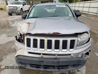 2016 Jeep Compass Sport with VIN 1C4NJCBA8GD559907, listed as a Copart auction lot 60862605 with Not provided miles and Salvage title. Bid and sale history available at DreamBid. Image 5.
