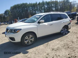 2020 Nissan Pathfinder S z VIN 5N1DR2AMXLC639313, wystawiony jako Copart lot #55042615 z przebiegiem 48 758 mil mil oraz Szkoda całkowita • Salvage title. Historia ofert i sprzedaży dostępna na DreamBid. Obrazek 1.