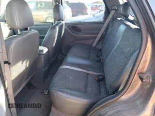 2002 Ford Escape XLS Choice with VIN 1FMYU021X2KC77142, listed as a Copart auction lot 77036384 with 213,292 mi miles and Clean title. Bid and sale history available at DreamBid. Image 10.