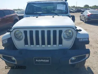 2019 Jeep Wrangler Unlimited Sahara with VIN 1C4HJXEG0KW577917, listed as a IAAI auction lot 41993670 with 90,584 mi miles and . Bid and sale history available at DreamBid. Image 12.