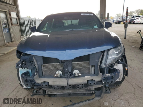 2017 Lincoln MKX Premiere with VIN 2LMPJ6JR5HBL21862, listed as a Copart auction lot 54555785 with 111,055 mi miles and Salvage title. Bid and sale history available at DreamBid. Image 5.