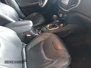 2014 Jeep Cherokee Limited with VIN 1C4PJMDS4EW182532, listed as a IAAI auction lot 42368726 with 124,060 mi miles and . Bid and sale history available at DreamBid. Image 5.