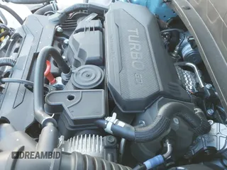 2024 Kia Seltos SX z VIN KNDETCA75R7640056, wystawiony jako IAAI lot #41437818 z przebiegiem 5 666 mil mil oraz . Historia ofert i sprzedaży dostępna na DreamBid. Obrazek 20.
