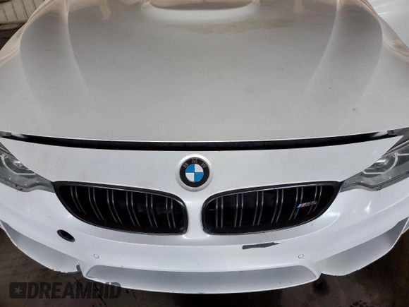 2015 BMW M4 with VIN WBS3R9C59FK332331, listed as a Copart auction lot 39366133 with 120,236 mi miles. Bid and sale history available at carsss.com. Image 11.