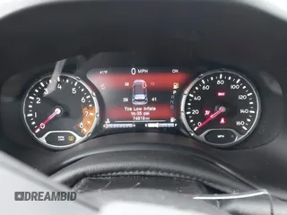 2018 Jeep Renegade Latitude z VIN ZACCJBBB3JPH91057, wystawiony jako IAAI lot #41547553 z przebiegiem 74 819 mil mil oraz . Historia ofert i sprzedaży dostępna na DreamBid. Obrazek 7.