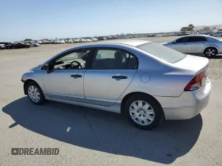 2010 Honda Civic DX-VP z VIN 19XFA1F32AE080022, wystawiony jako Copart lot #57983445 z przebiegiem 154 065 mil mil oraz Szkoda całkowita • Salvage title. Historia ofert i sprzedaży dostępna na DreamBid. Obrazek 2.