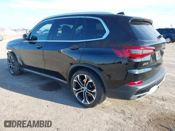 2021 BMW X5 sDrive40i with VIN 5UXCR4C03M9F14207, listed as a IAAI auction lot 41286501 with 41,679 mi miles and . Bid and sale history available at DreamBid. Image 3.