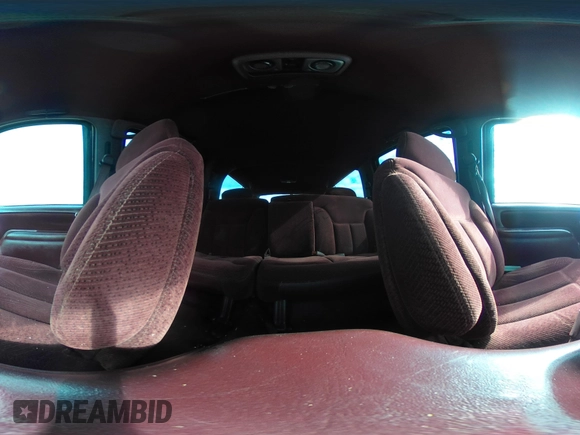 1997 Chevrolet Suburban with VIN 3GNFK16R8VG144969, listed as a IAAI auction lot 42070555 with 197,580 mi miles and . Bid and sale history available at DreamBid. Image 18.