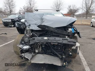 2017 Volkswagen Golf S z VIN 3VWH17AU9HM513277, wystawiony jako IAAI lot #41724269 z przebiegiem 165 315 mil mil oraz . Historia ofert i sprzedaży dostępna na DreamBid. Obrazek 12.