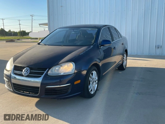 2007 Volkswagen Jetta 2.5 with VIN 3VWRF71K07M133263, listed as a Copart auction lot 57188265 with 136,825 mi miles and Clean title. Bid and sale history available at DreamBid. Image 2.