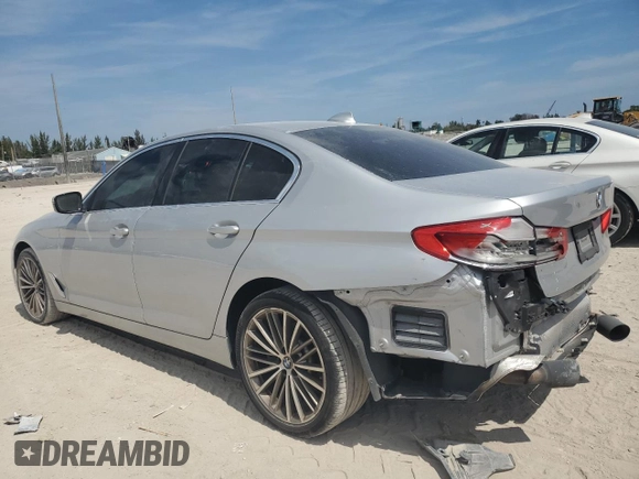 2020 BMW 5 Series 530i with VIN WBAJR3C08LCD58859, listed as a Copart auction lot 49281105 with 64,408 mi miles and Clean Title. Bid and sale history available at DreamBid. Image 2.