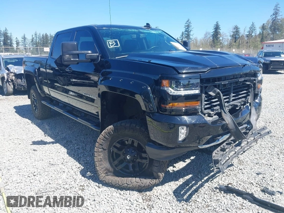 2018 Chevrolet Silverado 1500 LT with VIN 3GCUKREC7JG544365, listed as a IAAI auction lot 42055441 with 57,832 mi miles. Bid and sale history available at carsss.com. Image 1.