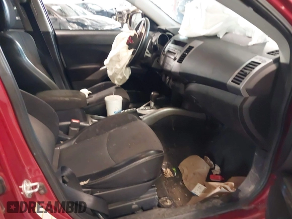 2012 Mitsubishi Outlander SE z VIN JA4AS3AW9CU016434, wystawiony jako IAAI lot #41757429 z przebiegiem 152 484 mil mil oraz . Historia ofert i sprzedaży dostępna na DreamBid. Obrazek 5.