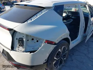 2022 Kia EV6 Wind with VIN KNDC3DLC3N5088022, listed as a IAAI auction lot 41163813 with 3,480 mi miles. Bid and sale history available at carsss.com. Image 20.
