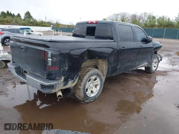 2015 Chevrolet Silverado 1500 LT with VIN 3GCUKREC4FG470863, listed as a IAAI auction lot 41917566 with 300,177 mi miles and . Bid and sale history available at DreamBid. Image 4.