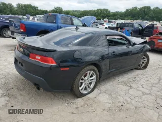 2015 Chevrolet Camaro LS z VIN 2G1FB1E32F9229252, wystawiony jako Copart lot #59975425 z przebiegiem 84 839 mil mil oraz Czysty tytuł • Clean title. Historia ofert i sprzedaży dostępna na DreamBid. Obrazek 3.