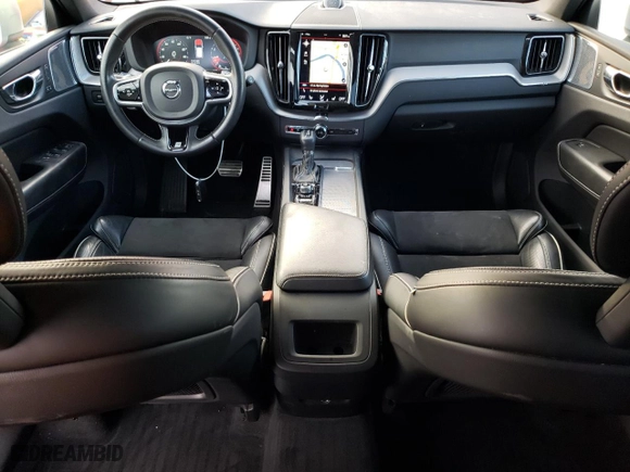 2018 Volvo XC60 R-Design with VIN YV4A22RM1J1076450, listed as a Copart auction lot 79771433 with 26,024 mi miles. Bid and sale history available at carsss.com. Image 8.