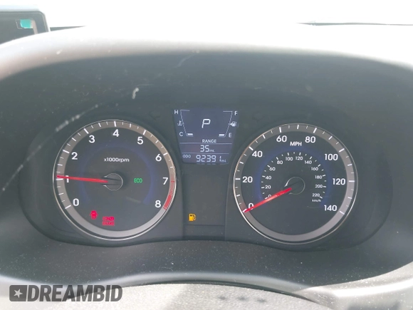 2013 Hyundai Accent SE z VIN KMHCU5AE4DU115896, wystawiony jako IAAI lot #42322656 z przebiegiem 92 391 mil mil oraz . Historia ofert i sprzedaży dostępna na DreamBid. Obrazek 7.