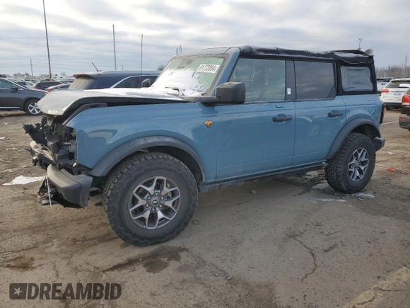 2022 Ford Bronco with VIN 1FMEE5DH8NLA89385, listed as a Copart auction lot 81772054 with 28,064 mi miles and Salvage Title. Bid and sale history available at DreamBid. Image 1.