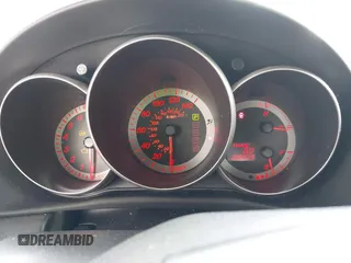 2005 Mazda 3 s z VIN JM1BK323551270547, wystawiony jako IAAI lot #42438767 z przebiegiem 108 009 mil mil oraz . Historia ofert i sprzedaży dostępna na DreamBid. Obrazek 7.