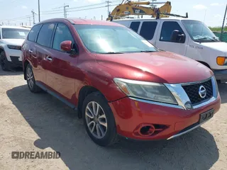 2015 Nissan Pathfinder SV z VIN 5N1AR2MN4FC613432, wystawiony jako IAAI lot #42210404 z przebiegiem 157 815 mil mil oraz . Historia ofert i sprzedaży dostępna na DreamBid. Obrazek 1.