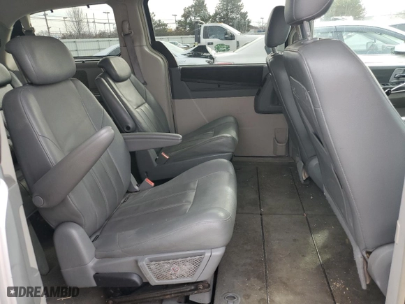 2008 Chrysler Town & Country Touring with VIN 2A8HR54P88R110513, listed as a Copart auction lot 42522415 with 115,077 mi miles and Salvage Title. Bid and sale history available at carsss.com. Image 11.