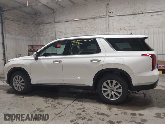2025 Hyundai Palisade SEL z VIN KM8R2DGE7SU929300, wystawiony jako IAAI lot #42500305 z przebiegiem 1 842 mil mil oraz . Historia ofert i sprzedaży dostępna na DreamBid. Obrazek 14.