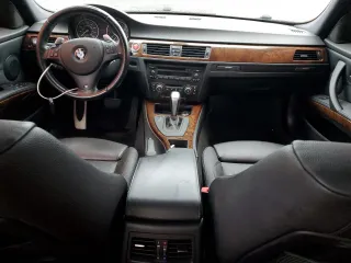 2009 BMW 3 Series 335i с VIN WBAPM77559NL88790, выставлен на аукционе Copart как лот 81788084 с пробегом 124 289 миль миль и Списание • Salvage title. История ставок и продаж доступна на DreamBid. Изображение 8.