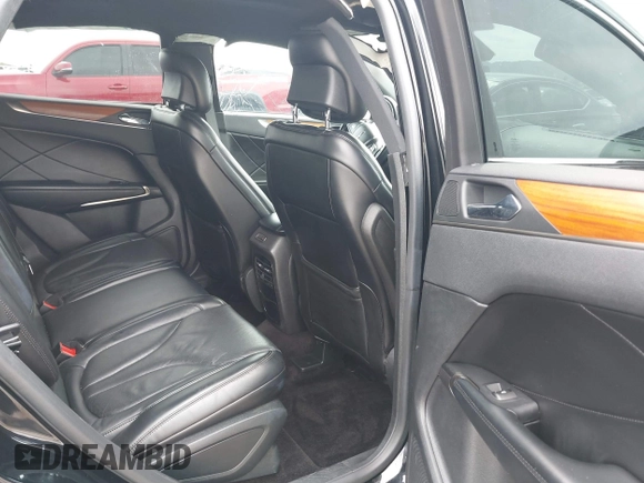 2018 Lincoln MKC Reserve with VIN 5LMTJ3DH5JUL31574, listed as a IAAI auction lot 41789286 with 109,504 mi miles and . Bid and sale history available at DreamBid. Image 8.