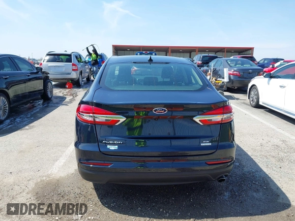 2020 Ford Fusion SE with VIN 3FA6P0HDXLR231155, listed as a IAAI auction lot 41925162 with 51,588 mi miles. Bid and sale history available at carsss.com. Image 17.
