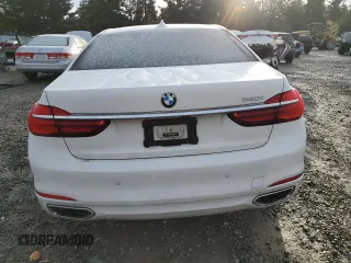 2018 BMW 7 Series 740i with VIN WBA7E2C54JG742779, listed as a Copart auction lot 49012365 with 0 mi miles and Clean Title. Bid and sale history available at carsss.com. Image 6.