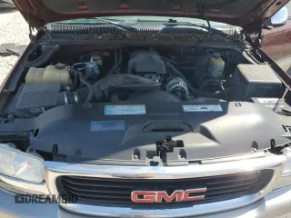2000 GMC New Sierra 1500 SLE with VIN 1GTEK19T7YZ202845, listed as a Copart auction lot 51596555 with 243,067 mi miles and Salvage Title. Bid and sale history available at carsss.com. Image 11.